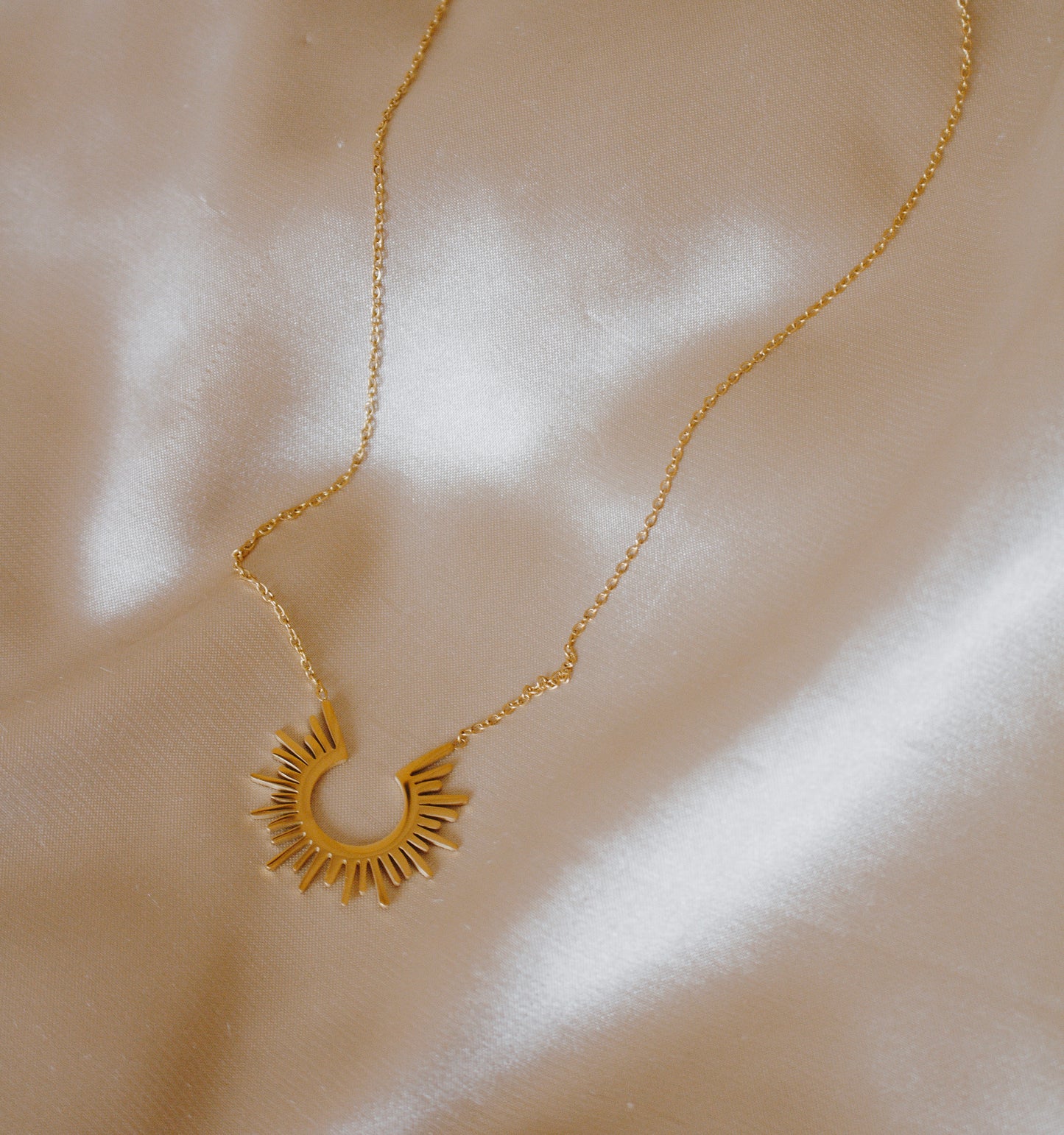 Sunrays Necklace